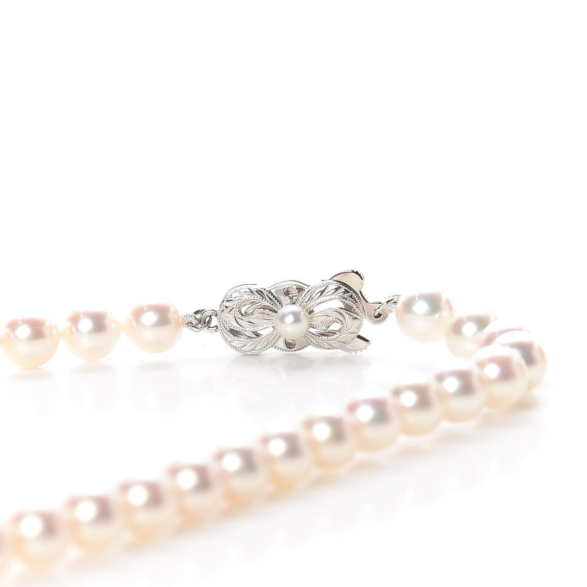 14K White Gold Akoya Pearl 6.5-7mm Strand Necklace 42