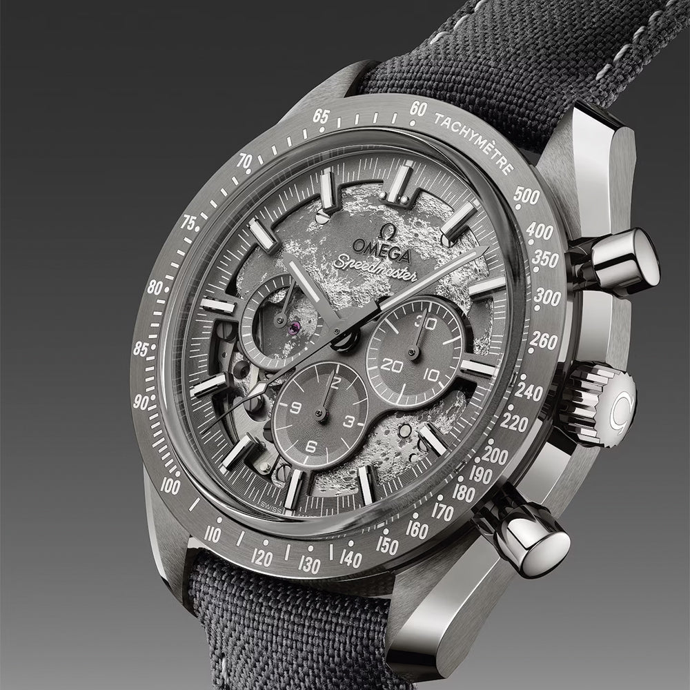 Speedmaster Grey Side of the Moon Grey Ceramic 44.25mm - Grey on Fabric Strap