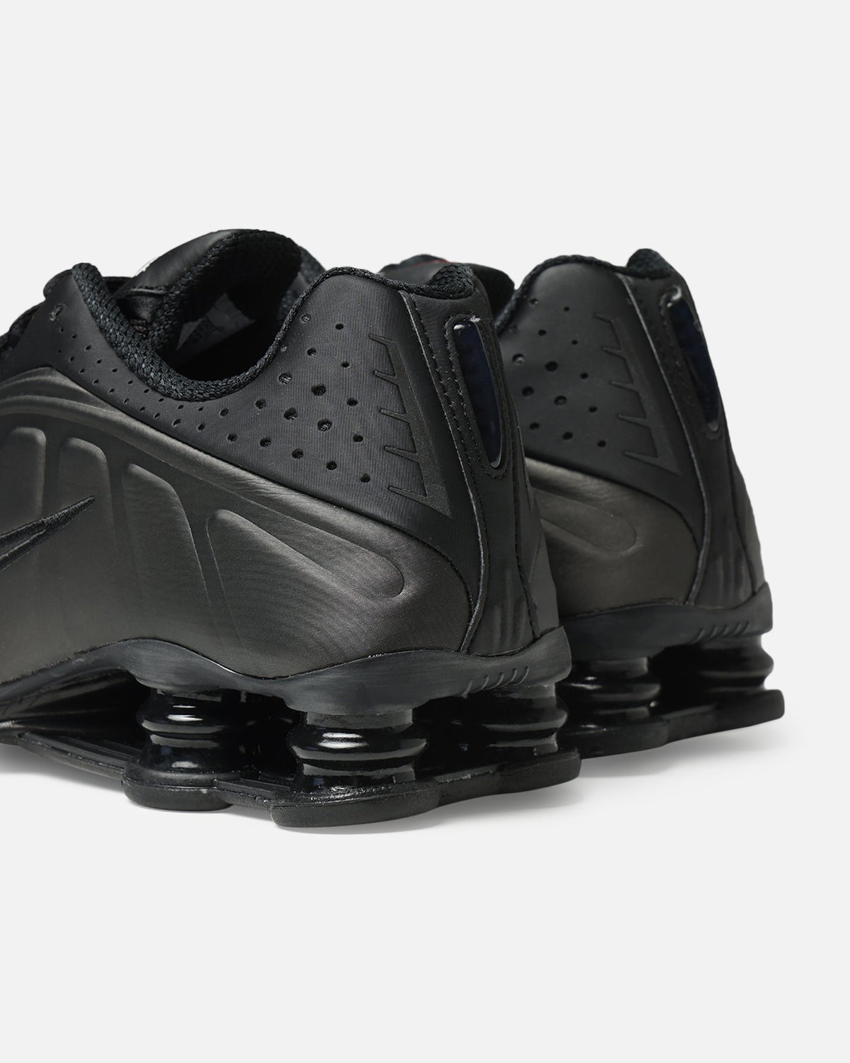 Nike Shox R4 Black/Black