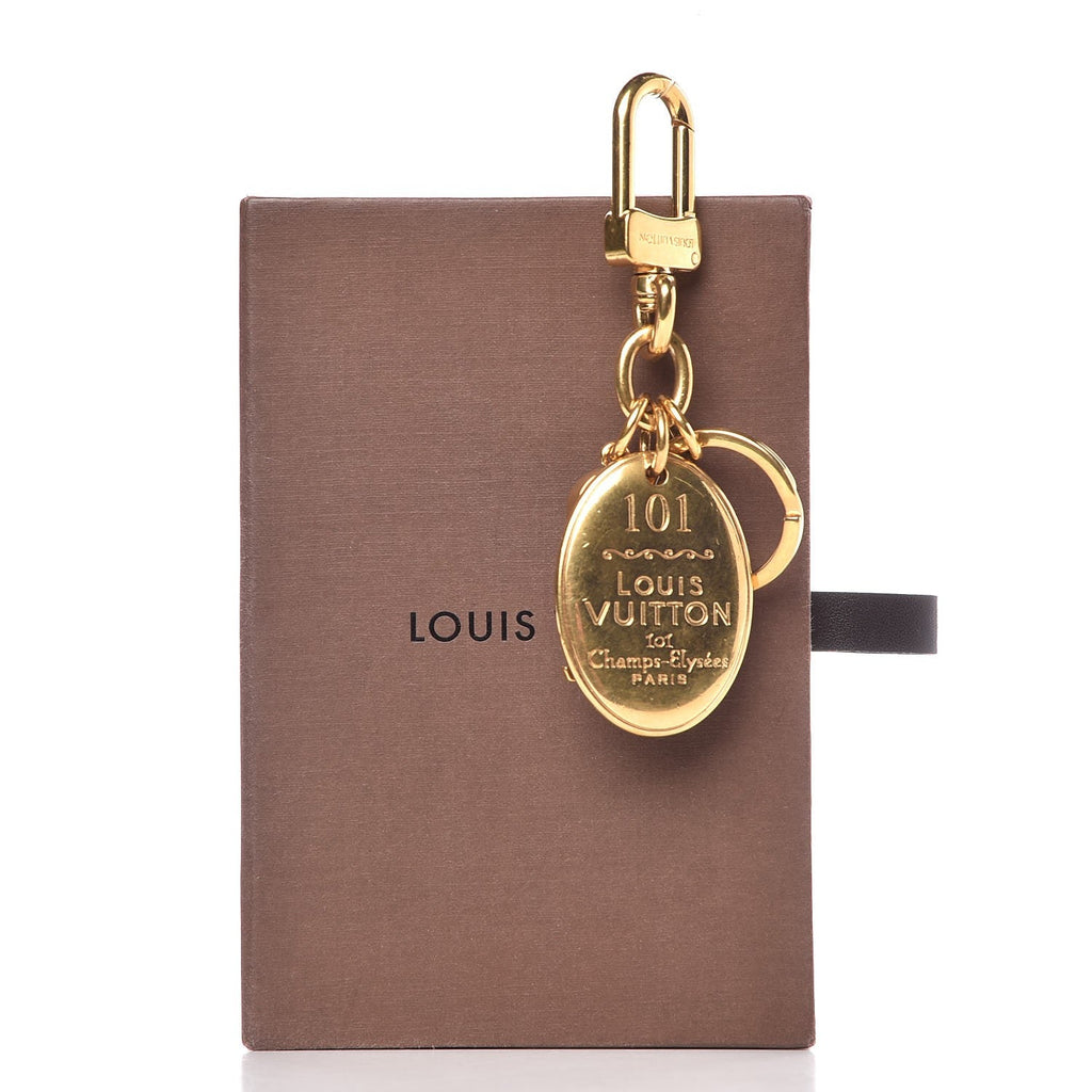 101 Champs Elysees Maizeon Key Charm Gold